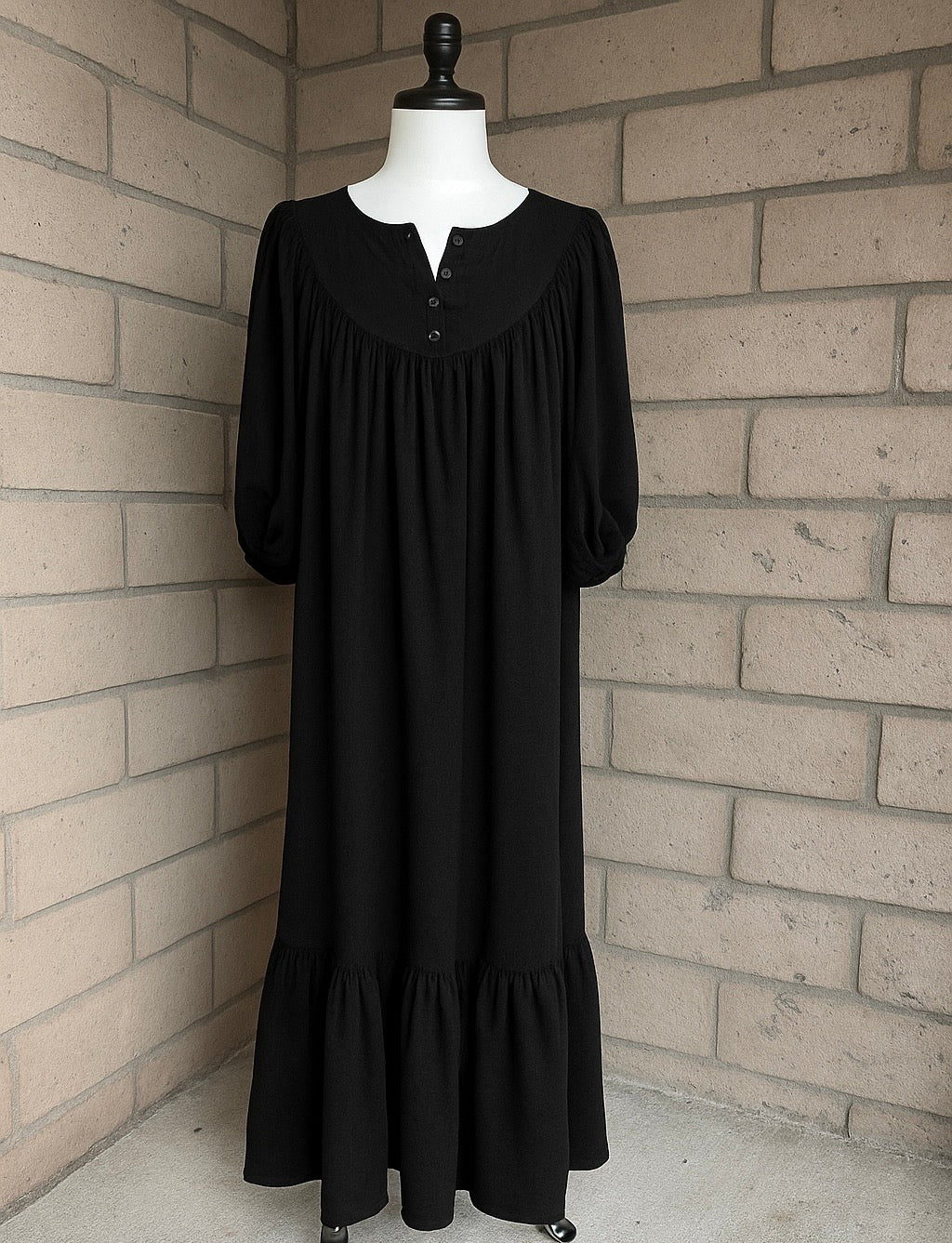 Margaret Poet Dress in Black